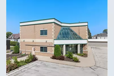 2205  Forest Ave, Two Rivers, WI 54241 - Photo 3