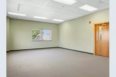 2205  Forest Ave, Two Rivers, WI 54241 - Photo 31