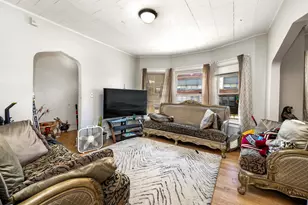 1128 S 35th St, Milwaukee, WI 53215 - Photo 5