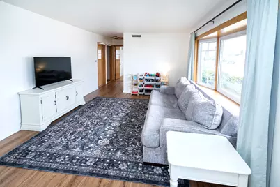 917  Jefferson St, West Bend, WI 53090 - Photo 7