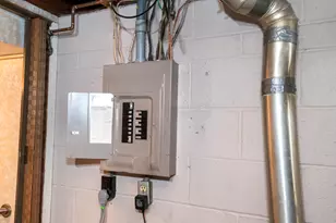 917 Jefferson St, West Bend, WI 53090 - Photo 39