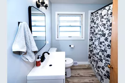 917  Jefferson St, West Bend, WI 53090 - Photo 19