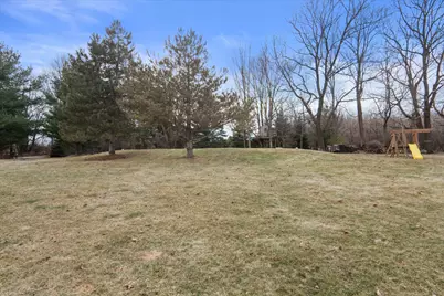 851  Ravine Ridge Dr, Richfield, WI 53017 - Photo 47