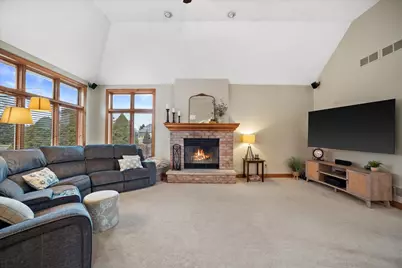 851  Ravine Ridge Dr, Richfield, WI 53017 - Photo 7
