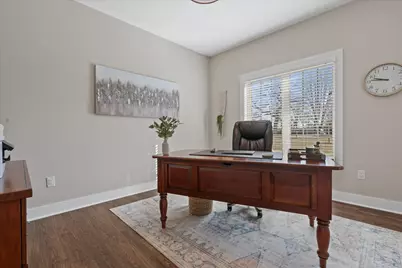 17860  Greenbrier Dr, Brookfield, WI 53045 - Photo 23