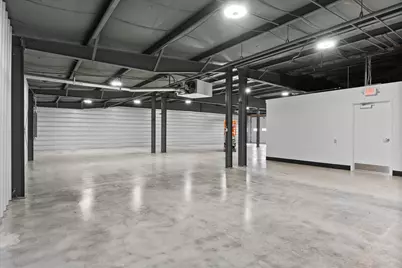 705  Schoenhaar Dr, West Bend, WI 53090 - Photo 9