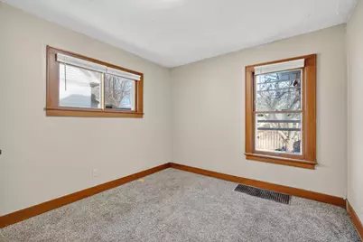 2840 N 58th St, Milwaukee, WI 53210 - Photo 9