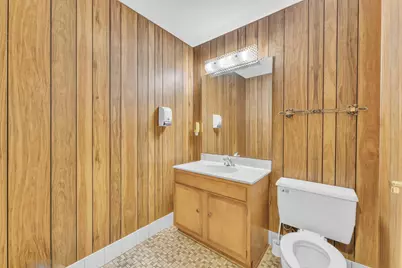 417  6th St, Racine, WI 53403 - Photo 13