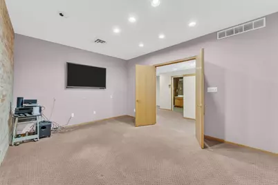 417  6th St, Racine, WI 53403 - Photo 15