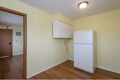 325  Sentinel Dr, Waukesha, WI 53189 - Photo 33