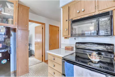 3010  Cottonwood Ct, Brookfield, WI 53005 - Photo 15