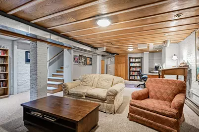 1624 N Farwell Ave, Milwaukee, WI 53202 - Photo 25