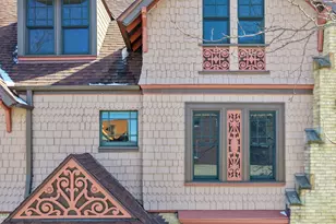 1624 N Farwell Ave, Milwaukee, WI 53202 - Photo 3