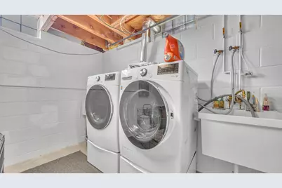 1614 S 25th St, Sheboygan, WI 53081 - Photo 21