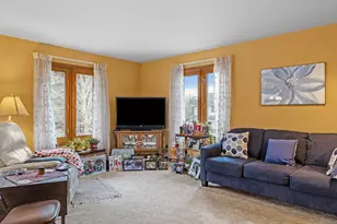 1105 Linden St, Cleveland, WI 53015 - Photo 7