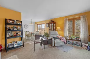 1105 Linden St, Cleveland, WI 53015 - Photo 5