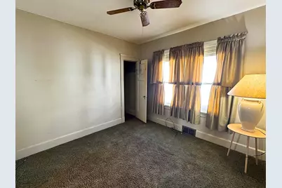 720  Monroe Ave, Racine, WI 53405 - Photo 17