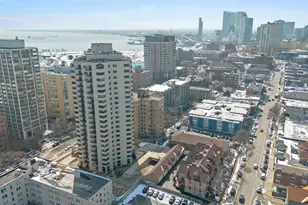 1633 N Prospect Ave, Milwaukee, WI 53202 - Photo 47