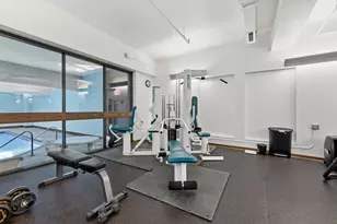 1633 N Prospect Ave, Milwaukee, WI 53202 - Photo 31