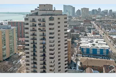 1633 N Prospect Ave #16C, Milwaukee, WI 53202 - Photo 45