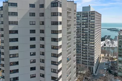 1633 N Prospect Ave #16C, Milwaukee, WI 53202 - Photo 43