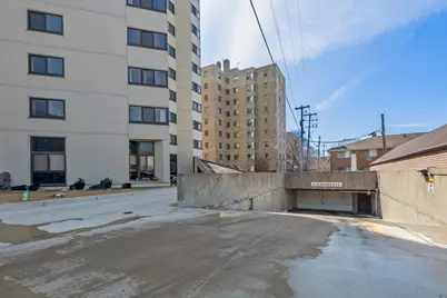 1633 N Prospect Ave #16C, Milwaukee, WI 53202 - Photo 23
