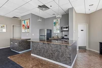 1633 N Prospect Ave #16C, Milwaukee, WI 53202 - Photo 37