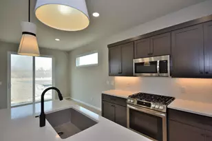 1116 Elderberry Rd, Oconomowoc, WI 53066 - Photo 9