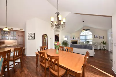 N50W25072  William Dr, Sussex, WI 53072 - Photo 19