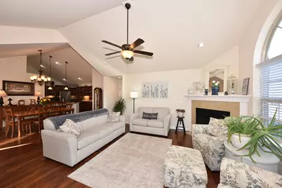 N50W25072  William Dr, Sussex, WI 53072 - Photo 11