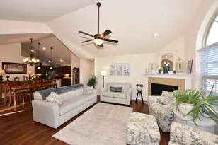 N50W25072 William Dr, Sussex, WI 53072 - Photo 11