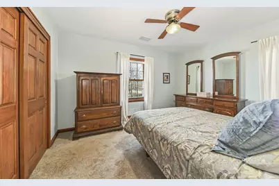 604 N 119th St, Wauwatosa, WI 53226 - Photo 23