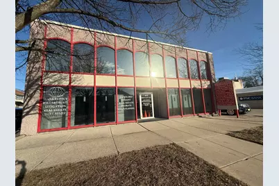 415  Broad St, Lake Geneva, WI 53147 - Photo 1