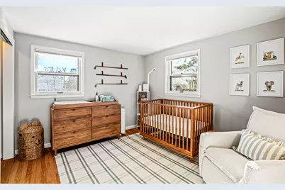 9062 N Lake Dr, Bayside, WI 53217 - Photo 15