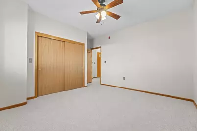 3360 E College Ave #16, Cudahy, WI 53110 - Photo 15