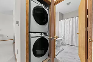 3360 E College Ave, Cudahy, WI 53110 - Photo 13