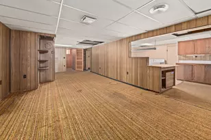 8112 W Daphne St, Milwaukee, WI 53223 - Photo 21