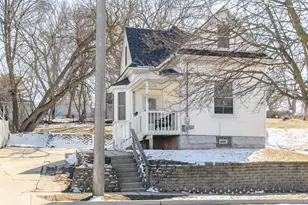 821 E Main St, Waukesha, WI 53186 - Photo 1