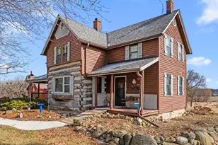 2666 Jackson Dr, Jackson, WI 53037 - Photo 5