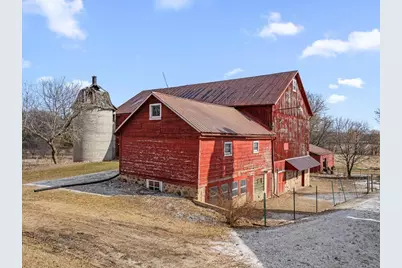 2666  Jackson Dr, Jackson, WI 53037 - Photo 41