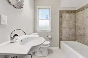 4123 N 71st St, Milwaukee, WI 53216 - Photo 9