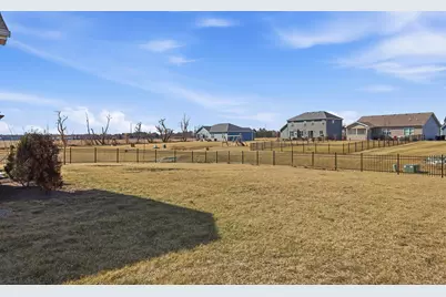 406  Canterbury Ct, Williams Bay, WI 53191 - Photo 23