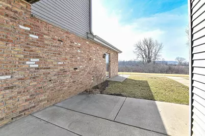 401 W Aspen Dr #7, Oak Creek, WI 53154 - Photo 33