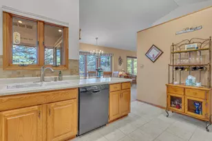 4315 Sommer Dr, Sheboygan, WI 53081 - Photo 9