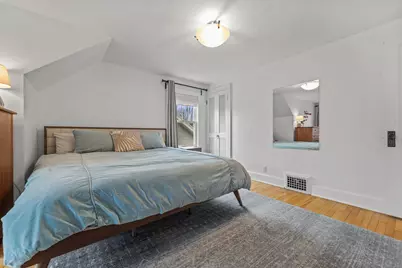 2005 E Beverly Rd, Shorewood, WI 53211 - Photo 19