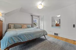 2005 E Beverly Rd, Shorewood, WI 53211 - Photo 19