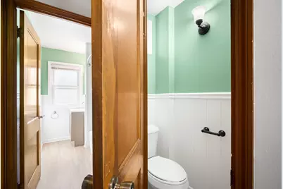 4602 W Sumac Pl, Milwaukee, WI 53219 - Photo 13