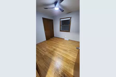 4259  Teakwood Ct, Greendale, WI 53129 - Photo 11