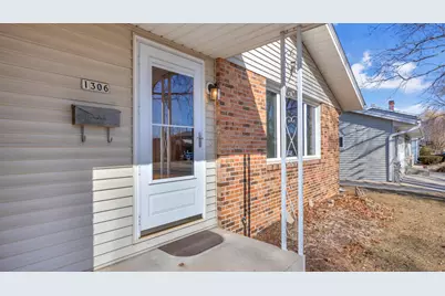 1306  Castle Ave, Sheboygan, WI 53081 - Photo 3