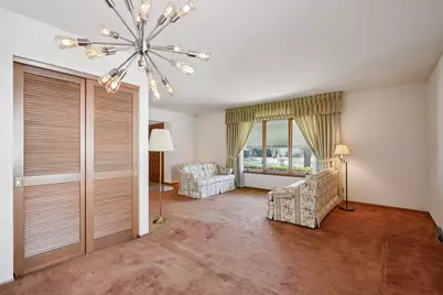 8840 W Cheyenne St, Milwaukee, WI 53224 - Photo 23